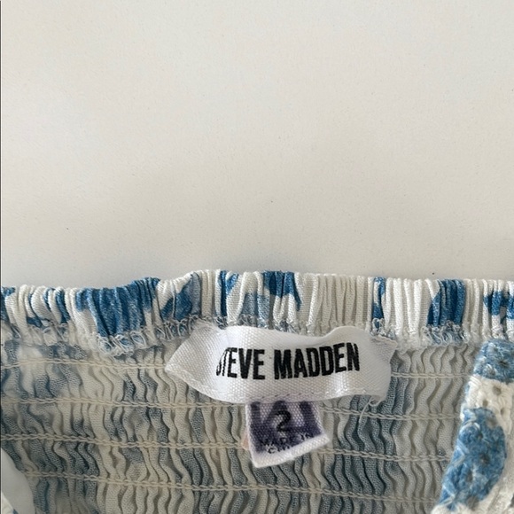 Steve Madden Floral Blue and White dress - Picture 4 of 4